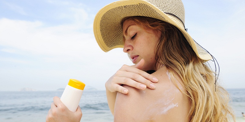 Mẹo hay giúp bạn bảo vệ làn da khỏi bị cháy nắng trong chuyến du lịch