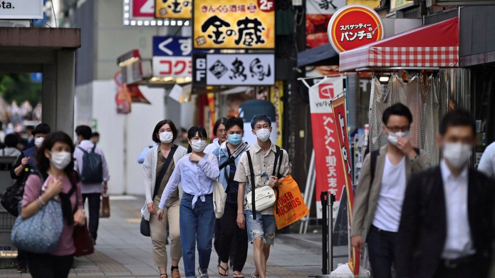 Giới trẻ Nhật thay đổi quan điểm, lối sống ngày càng tiêu cực