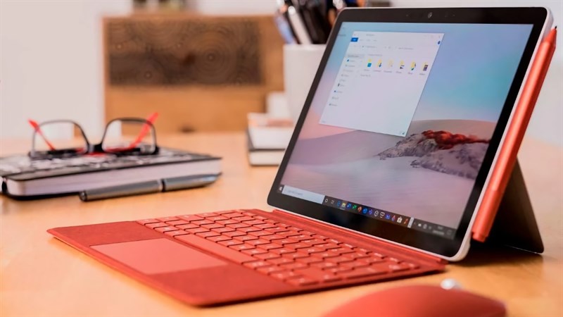 Surface Go 3 - Chiếc laptop 2 trong 1 siêu gọn nhẹ nhà Microsoft